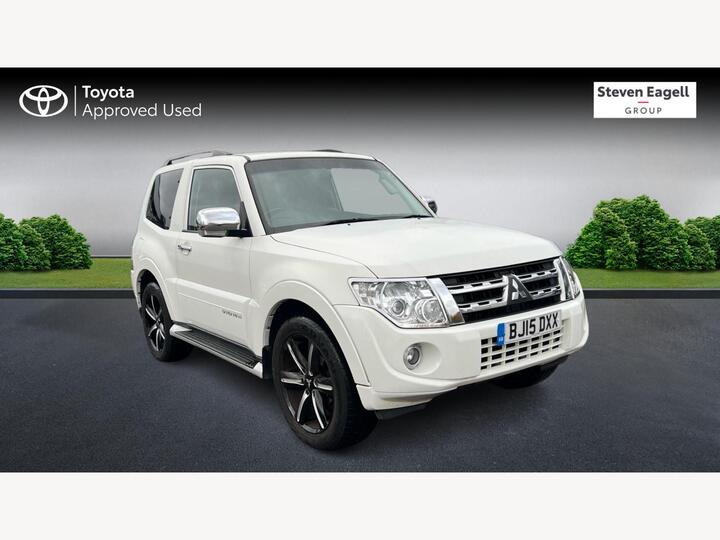 Mitsubishi Shogun 3.2 DI-DC Barbarian 4WD Euro 5 3dr SWB Mitsubishi Shogun 3.2 DI-DC Barbarian 4WD Euro 5 3dr SWB