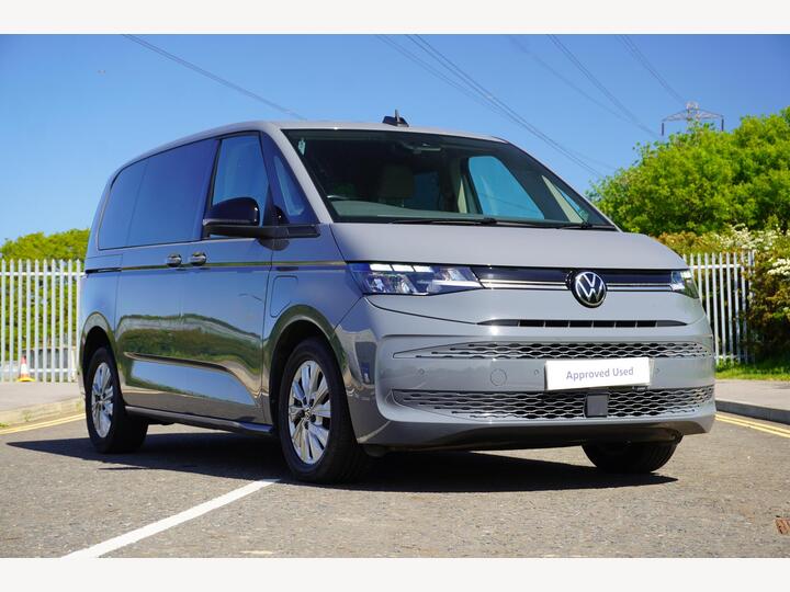 Volkswagen MULTIVAN 1.4 TSI 13kWh Life DSG Euro 6 (s/s) 5dr