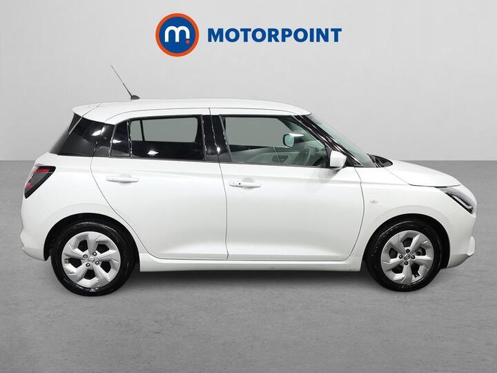 Suzuki Swift 1.2 MHEV Motion Euro 6 (s/s) 5dr Suzuki Swift 1.2 MHEV Motion Euro 6 (s/s) 5dr