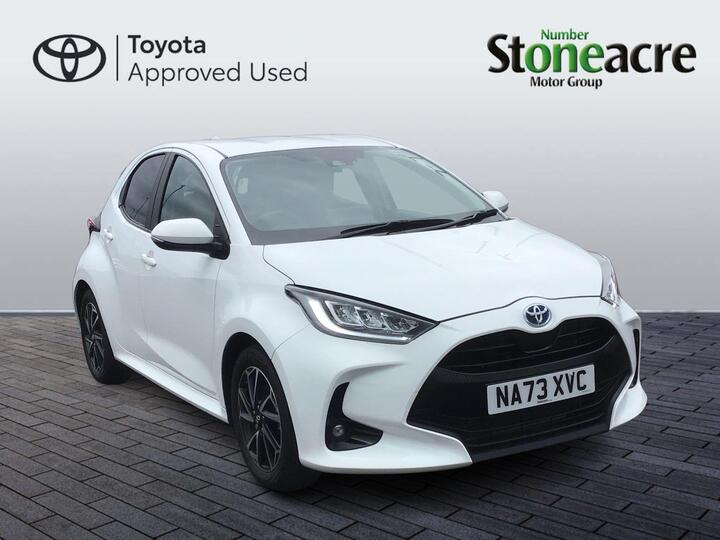 Toyota Yaris 1.5 VVT-h Design E-CVT Euro 6 (s/s) 5dr