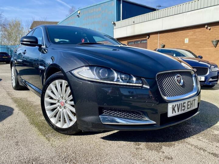 Jaguar XF DIESEL SALOON 2.2d Luxury Auto Euro 5 (s/s) 4dr