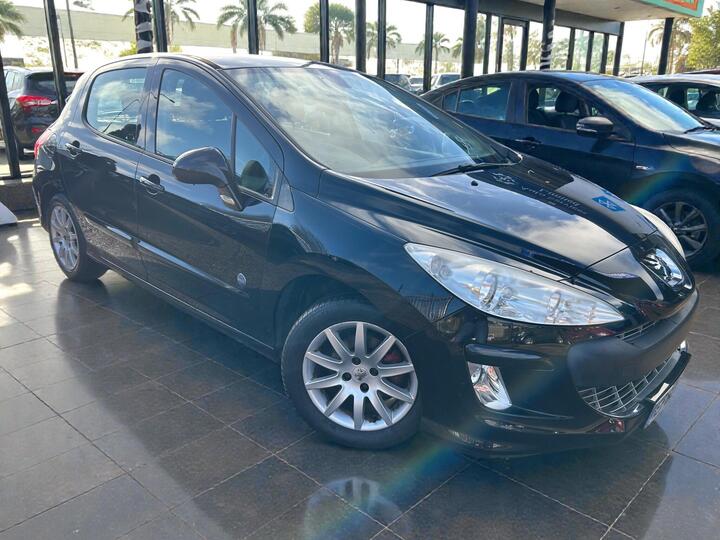 Peugeot 308 1.6 VTi Envy 5dr