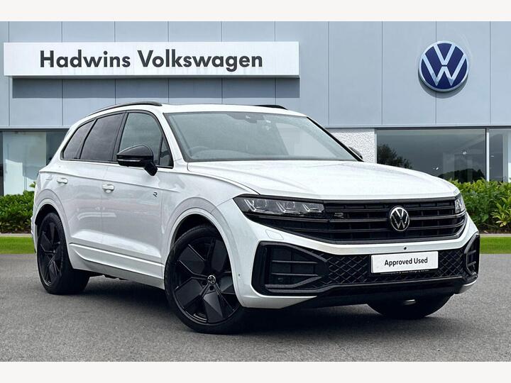 Volkswagen Touareg 3.0 TDI V6 Black Edition Tiptronic 4Motion Euro 6 (s/s) 5dr