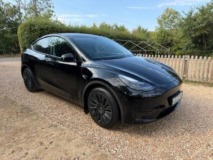 Tesla Model Y Auto RWD 5dr