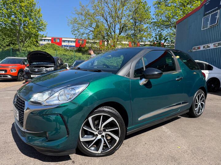 DS AUTOMOBILES DS 3 1.2 PureTech Connected Chic EAT6 Euro 6 (s/s) 3dr DS AUTOMOBILES DS 3 1.2 PureTech Connected Chic EAT6 Euro 6 (s/s) 3dr