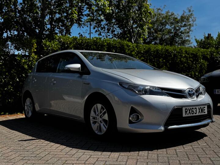 Toyota Auris 1.8 VVT-h Icon CVT Euro 5 (s/s) 5dr