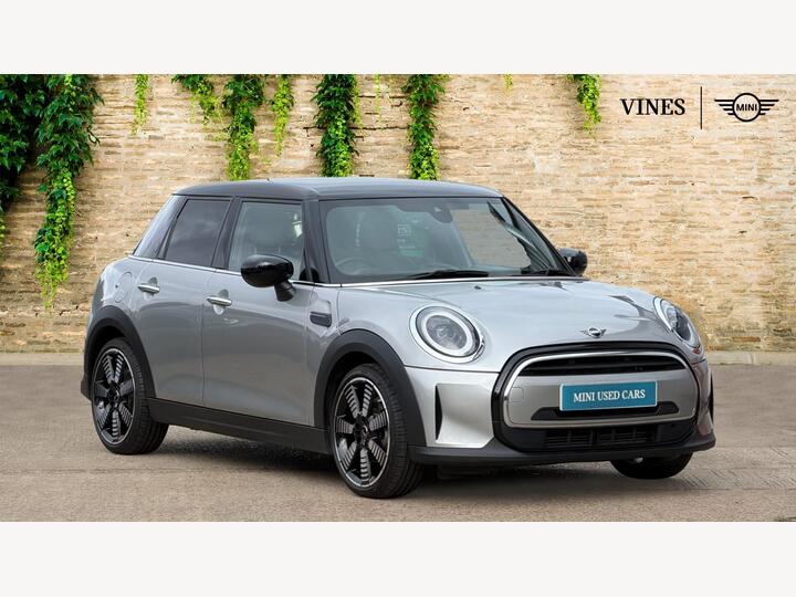 MINI Hatch 1.5 Cooper Exclusive Steptronic Euro 6 (s/s) 5dr