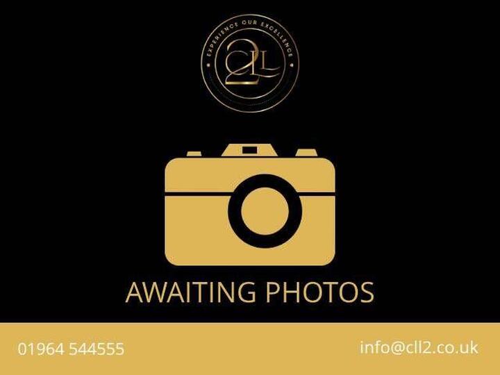 Mercedes-Benz A-CLASS 1.3 A180 AMG Line 7G-DCT Euro 6 (s/s) 5dr Mercedes-Benz A-CLASS 1.3 A180 AMG Line 7G-DCT Euro 6 (s/s) 5dr