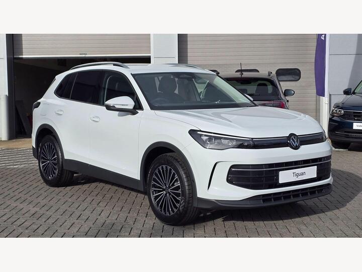 Volkswagen Tiguan 1.5 ETSI MHEV Match DSG Euro 6 (s/s) 5dr