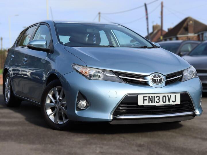 Toyota Auris 1.33 Dual VVT-i Icon Euro 5 (s/s) 5dr