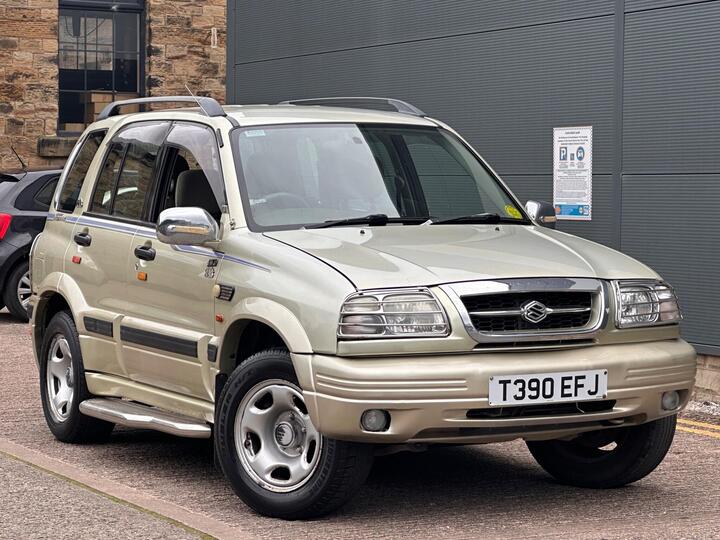 Suzuki Grand Vitara 2.5 V6 Estate 5dr