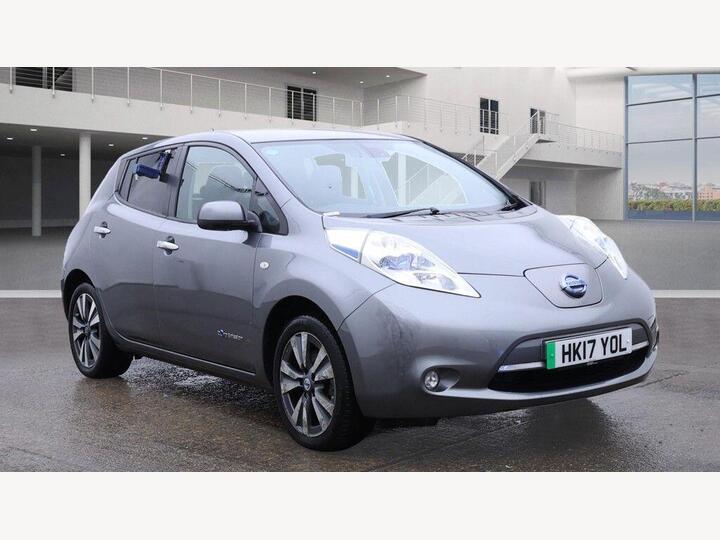 Nissan Leaf 30kWh Tekna Auto 5dr