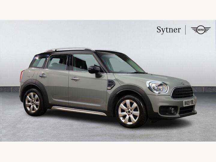 MINI Countryman 1.5 Cooper Classic Steptronic Euro 6 (s/s) 5dr MINI Countryman 1.5 Cooper Classic Steptronic Euro 6 (s/s) 5dr