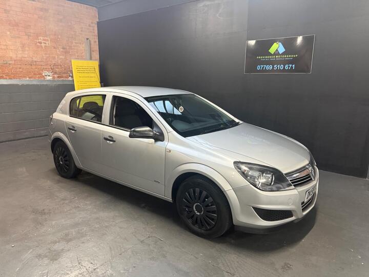 Vauxhall Astra 1.4i 16v Life 5dr