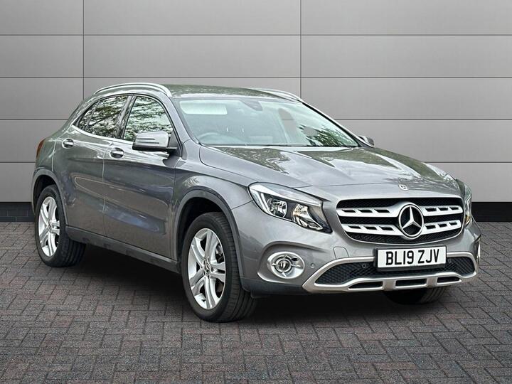 Mercedes-Benz GLA 1.6 GLA200 Sport (Executive) Euro 6 (s/s) 5dr