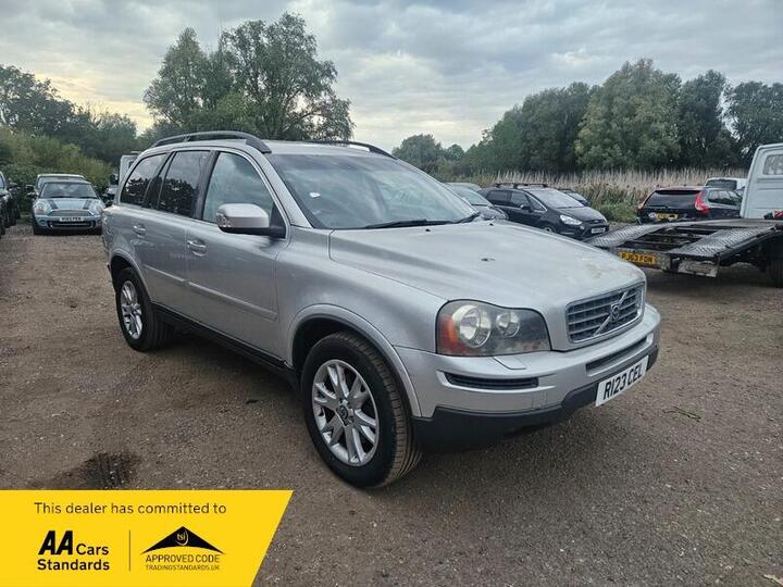Volvo XC90 2.4 D5 SE Geartronic AWD 5dr