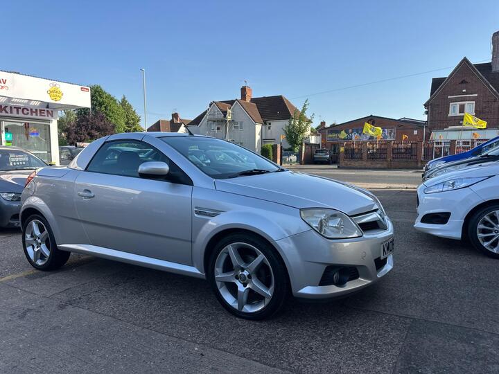 Vauxhall Tigra 1.4i 16v Exclusiv 2dr (a/c)