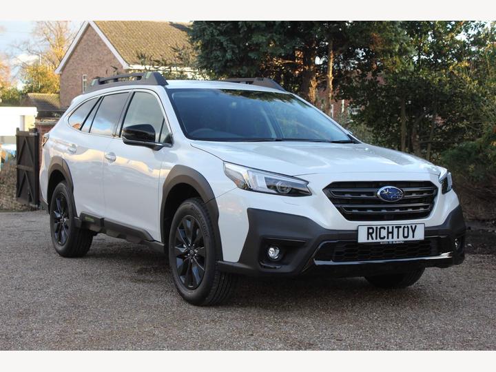 Subaru Outback 2.5i Field Lineartronic 4WD Euro 6 (s/s) 5dr