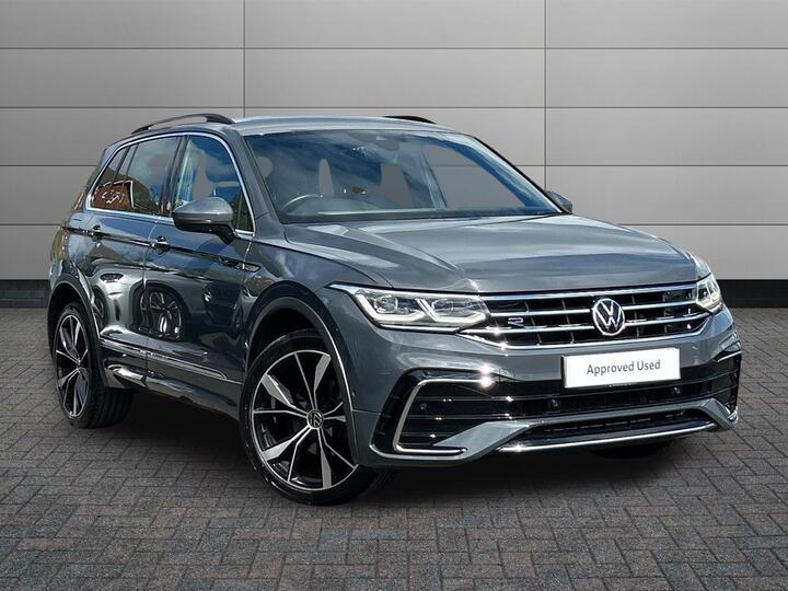 Volkswagen Tiguan 1.5 TSI R-Line DSG Euro 6 (s/s) 5dr Volkswagen Tiguan 1.5 TSI R-Line DSG Euro 6 (s/s) 5dr