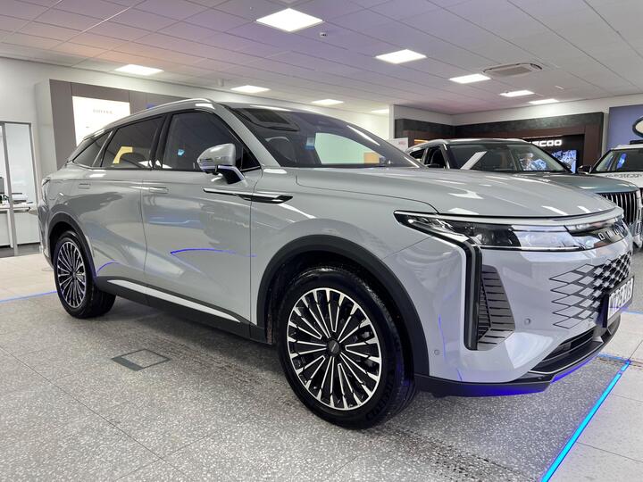 Omoda 9 1.5T SHS 34.46kWh Noble DHT3 4WD Euro 6 (s/s) 5dr