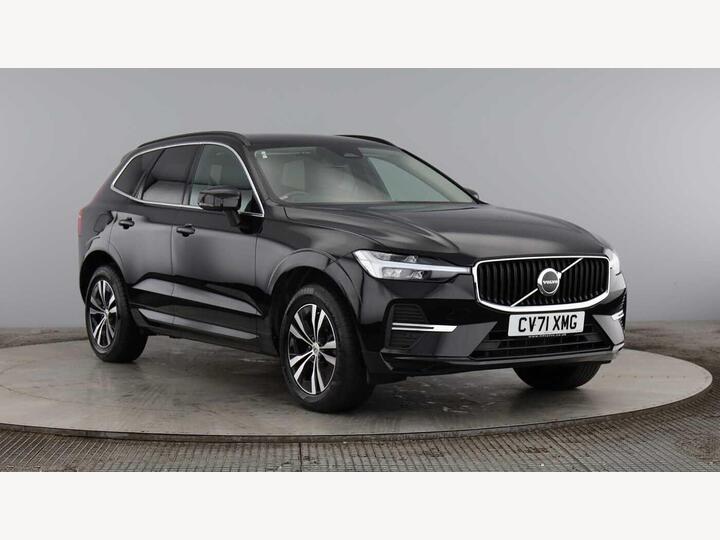 Volvo XC60 2.0 B5 MHEV Momentum Auto Euro 6 (s/s) 5dr