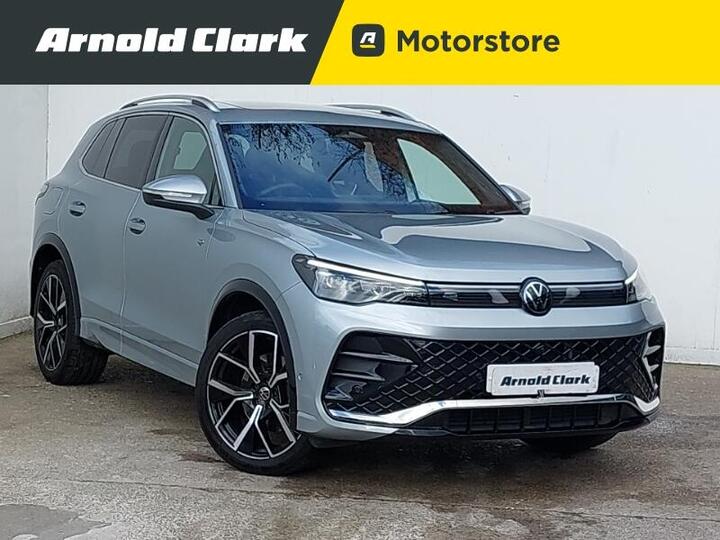 Volkswagen Tiguan 2.0 TDI R-Line DSG Euro 6 (s/s) 5dr Volkswagen Tiguan 2.0 TDI R-Line DSG Euro 6 (s/s) 5dr