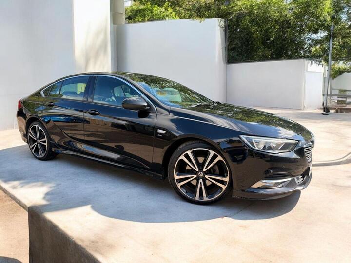 Vauxhall INSIGNIA 2.0 Turbo D BlueInjection SRi VX Line Nav Grand Sport Euro 6 (s/s) 5dr