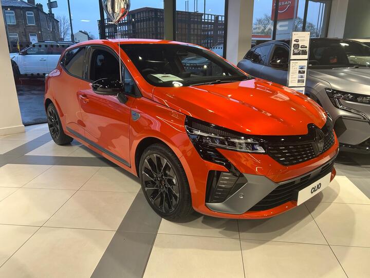 Renault Clio 1.6 E-TECH Techno Esprit Alpine Auto Euro 6 (s/s) 5dr