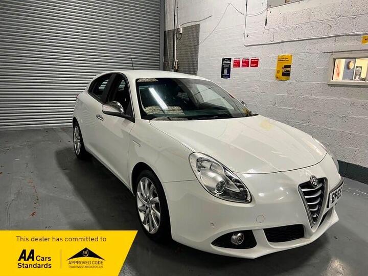 Alfa Romeo Giulietta 1.6 JTDM-2 Business Edition Euro 6 (s/s) 5dr