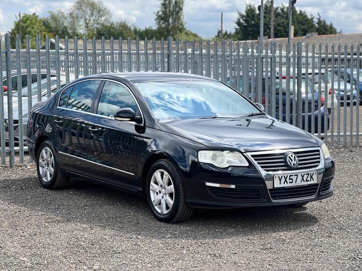 Volkswagen Passat 2.0 TDI SE Euro 4 4dr