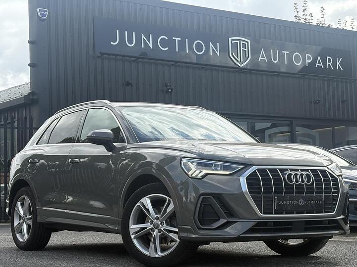 Audi Q3 1.5 TFSI CoD 35 S Line S Tronic Euro 6 (s/s) 5dr
