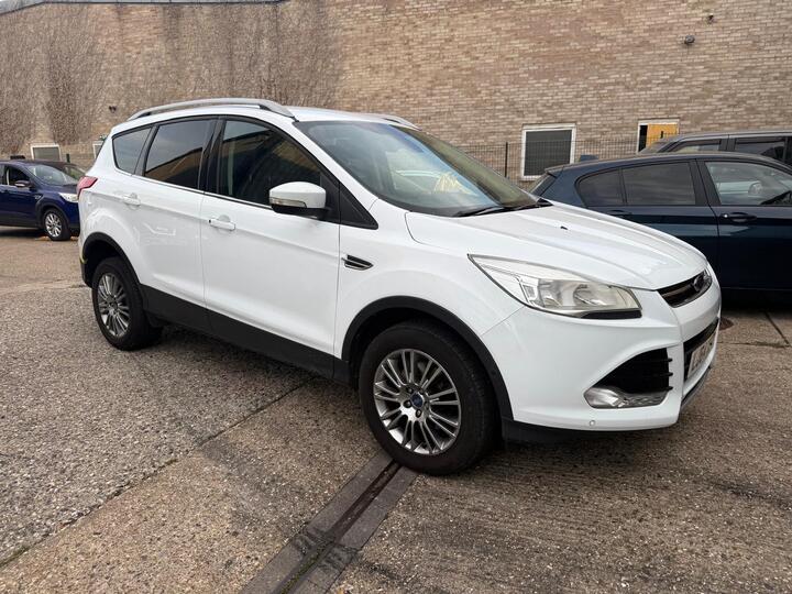 Ford Kuga 2.0 TDCi Titanium 2WD Euro 5 5dr