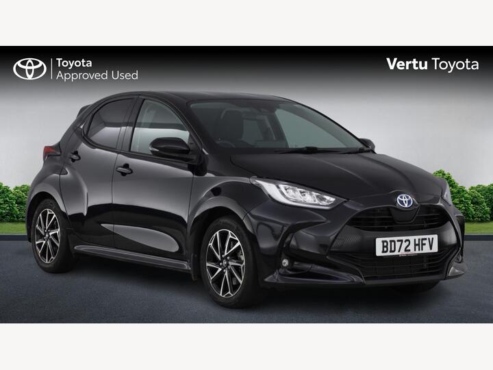 Toyota Yaris 1.5 VVT-h Design E-CVT Euro 6 (s/s) 5dr