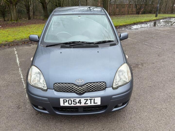 Toyota Yaris 1.0 VVT-i Blue 5dr Toyota Yaris 1.0 VVT-i Blue 5dr
