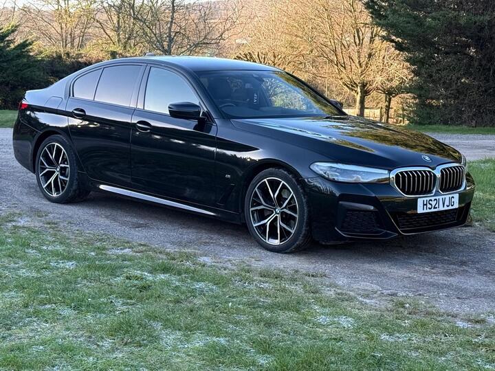 BMW 5 Series 2.0 520d MHT M Sport Steptronic Euro 6 (s/s) 4dr