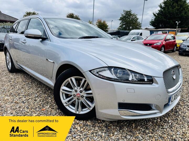 Jaguar XF 2.2d Luxury Sportbrake Auto Euro 5 (s/s) 5dr