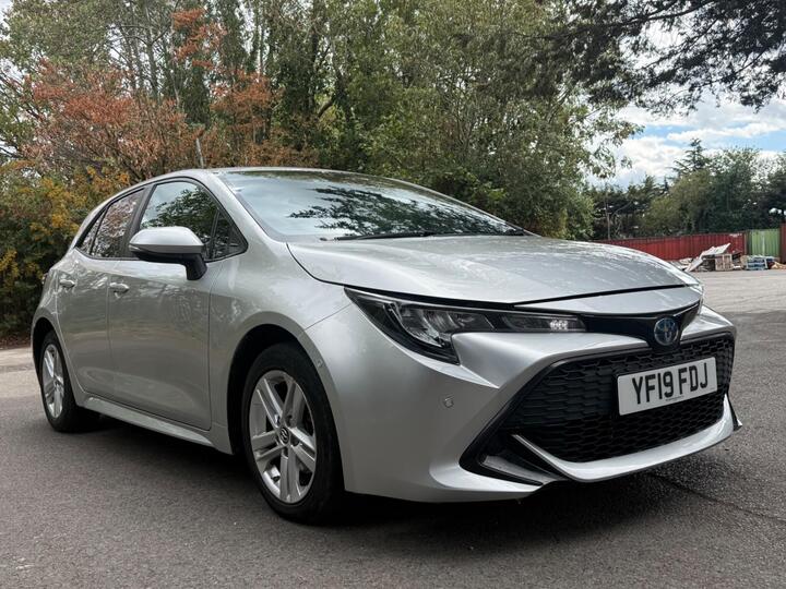 Toyota Corolla 1.8 VVT-h Icon CVT Euro 6 (s/s) 5dr