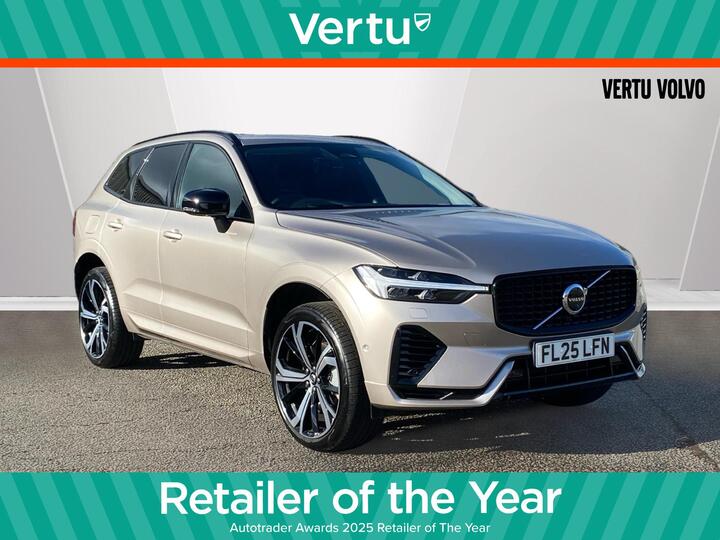 Volvo XC60 2.0h T8 18.8kWh Ultra Dark Auto AWD Euro 6 (s/s) 5dr