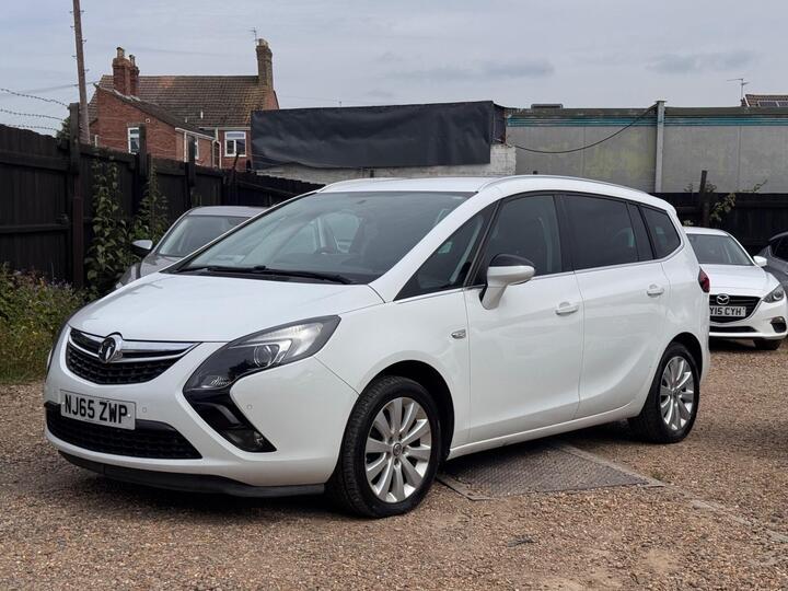 Vauxhall Zafira Tourer 1.4i Turbo Tech Line Euro 6 5dr Vauxhall Zafira Tourer 1.4i Turbo Tech Line Euro 6 5dr