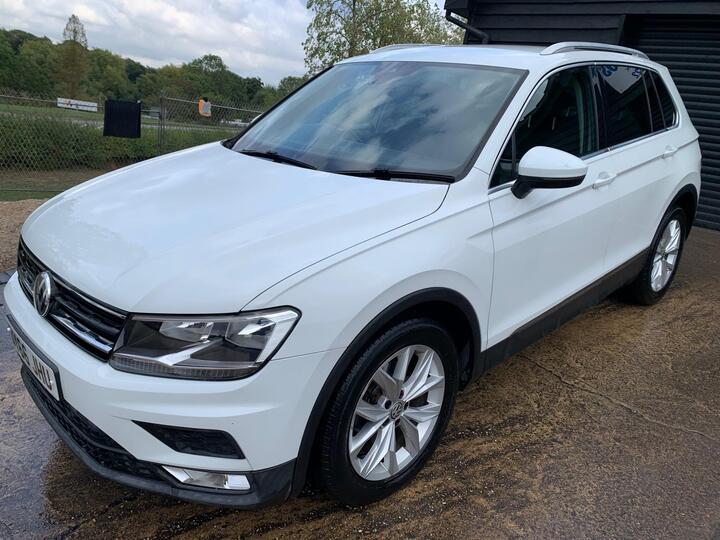 Volkswagen Tiguan 2.0 TDI BlueMotion Tech SE Navigation Euro 6 (s/s) 5dr