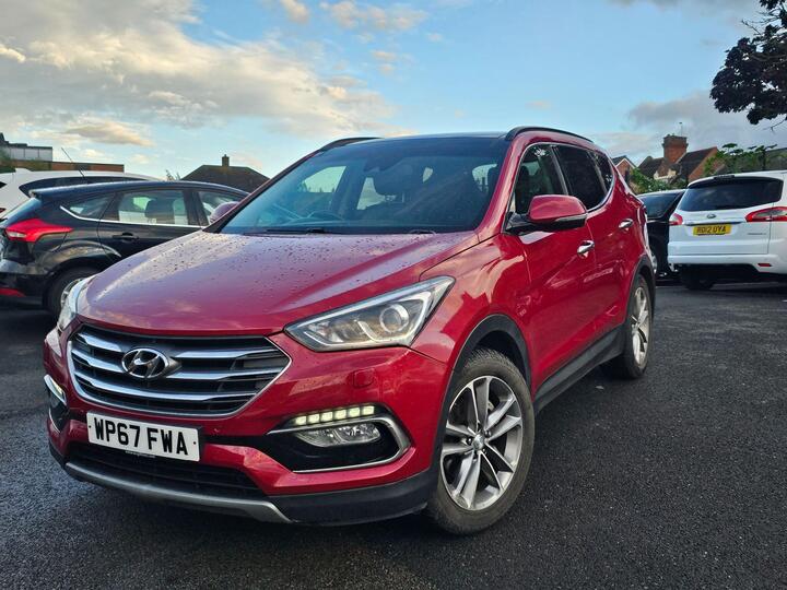 Hyundai Santa Fe 2.2 CRDi Blue Drive Premium SE 4WD Euro 6 (s/s) 5dr (7 Seat) Hyundai Santa Fe 2.2 CRDi Blue Drive Premium SE 4WD Euro 6 (s/s) 5dr (7 Seat)