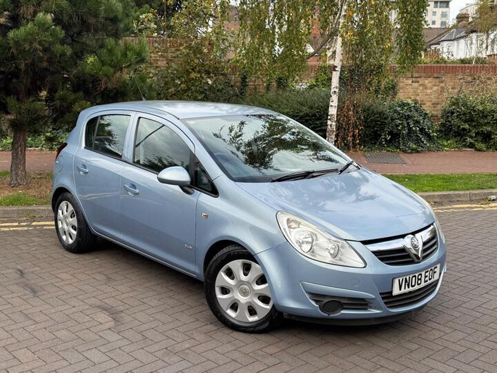 Vauxhall Corsa 1.4i 16v Club 5dr