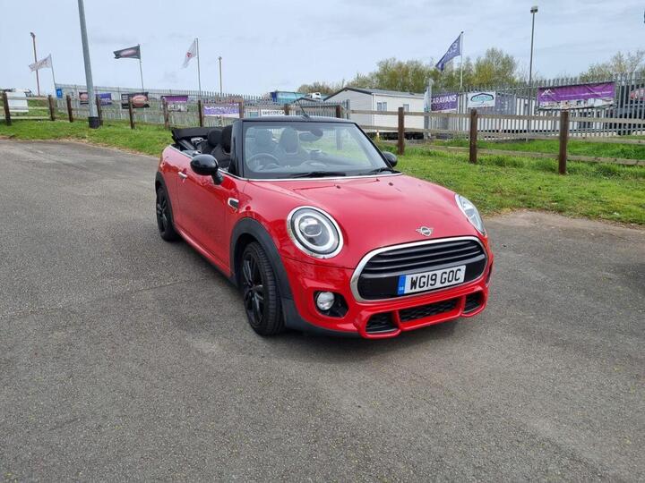 MINI CONVERTIBLE 1.5 Cooper Sport Euro 6 (s/s) 2dr