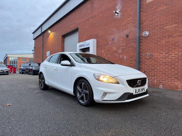 Volvo V40 2.0 D2 R-Design Nav Euro 6 (s/s) 5dr