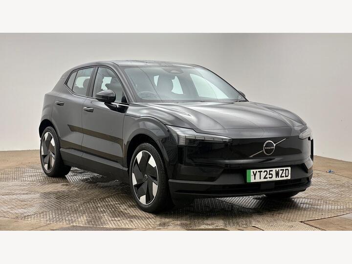 Volvo EX30 Twin Performance 69kWh Plus Auto AWD 5dr