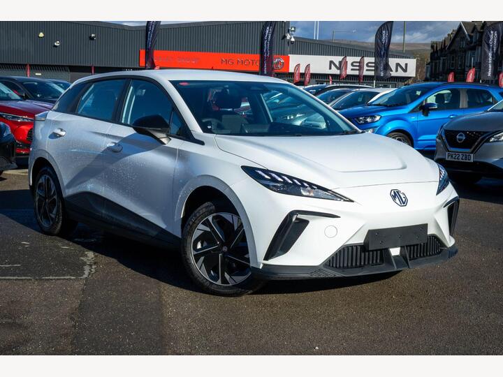 MG MG4 64kWh Trophy Long Range Auto 5dr