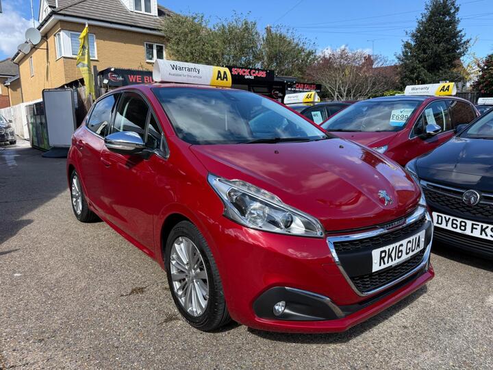 Peugeot 208 1.2 PureTech Allure Euro 6 5dr