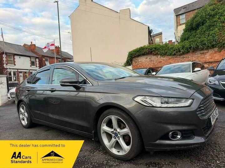 Ford Mondeo 2.0 TDCi Titanium Euro 6 (s/s) 5dr