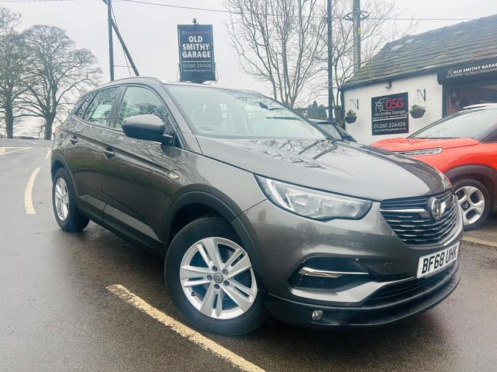 Vauxhall Grandland X 1.2 Turbo SE Euro 6 (s/s) 5dr