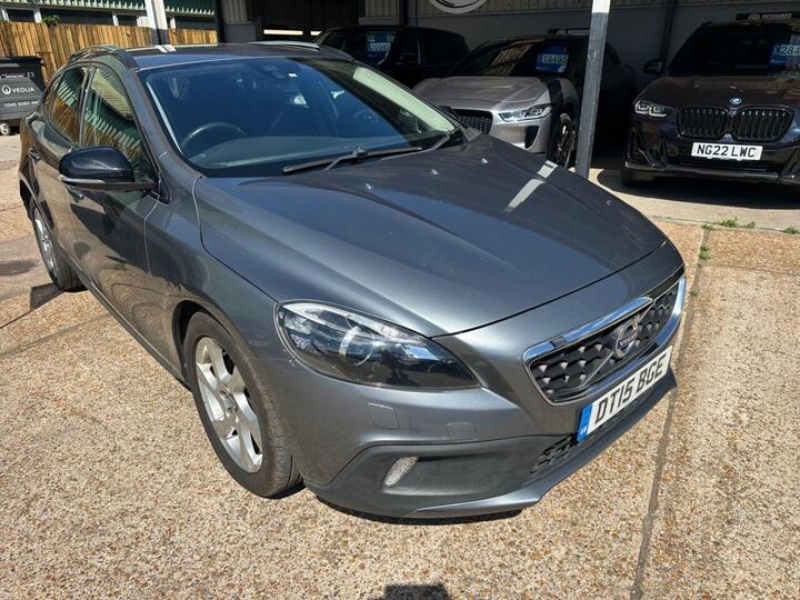 Volvo V40 CROSS COUNTRY 2.0 D2 Lux Euro 6 (s/s) 5dr